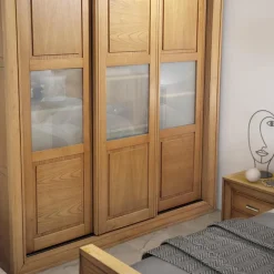 Armario corredero madera de castaño Luz