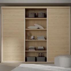 Armario puertas correderas roble