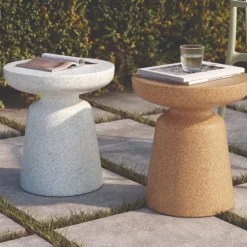 Mesa auxiliar de terraza Rock