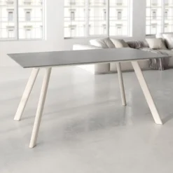 Mesa Nora blanca porcelánico